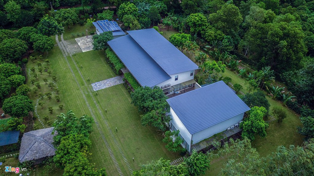 Toan canh nha ca si My Linh va cac khu nghi duong giua rung phong ho hinh anh 1