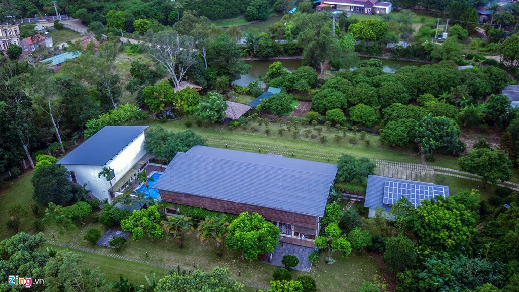 Toan canh nha ca si My Linh va cac khu nghi duong giua rung phong ho hinh anh 2