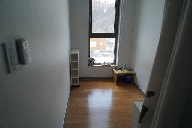 Trả 2 triệu/ngày để được… đi tù