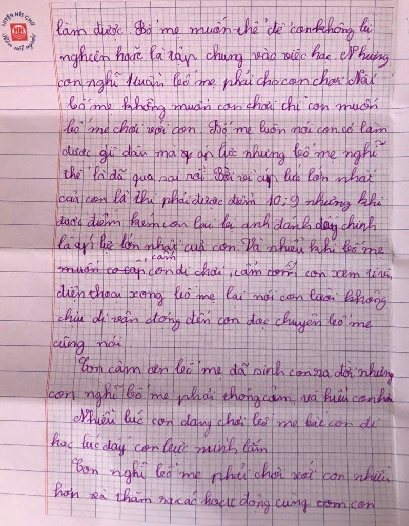 Cậu bé lớp 4 viết thư phản đối áp lực điểm 10 khiến cha mẹ lặng người