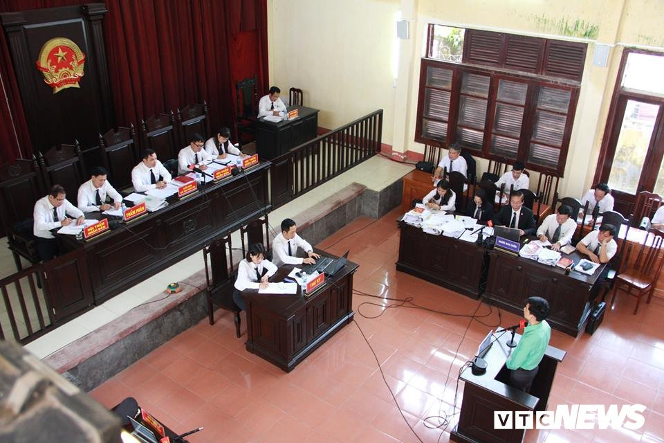 xet-xu-vu-bac-si-hoang-cong-luong-ngay-295-khong-co-quyet-dinh-giao-nhiem-vu-cho-bac-si-luong-ong-cong-thua-nhan-ghi-them-tu-truoc-phien-toa-bb-baaacDP2Q3 4