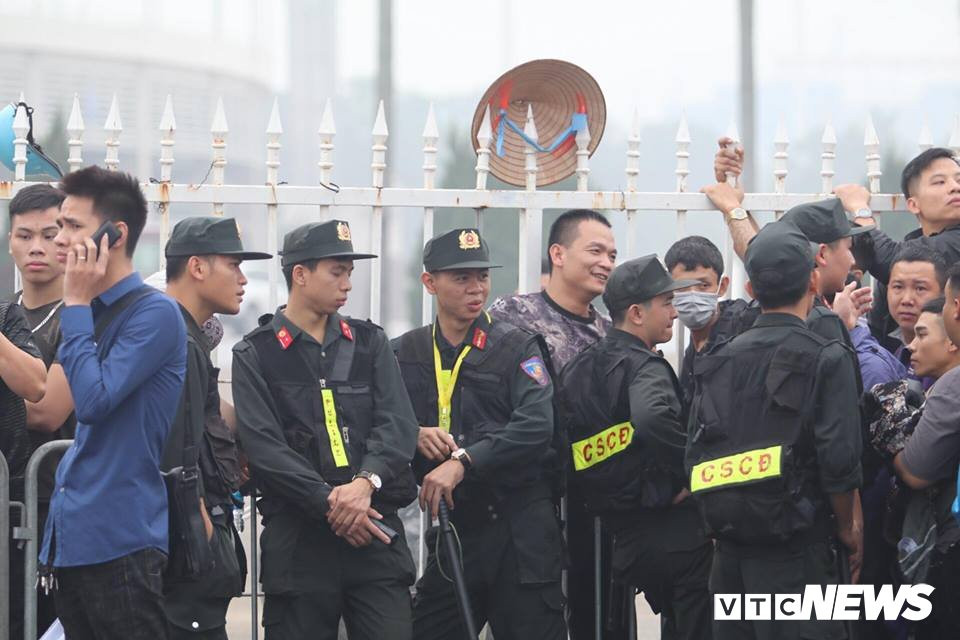 45843882_1917554844966584_7992419648018579456_n