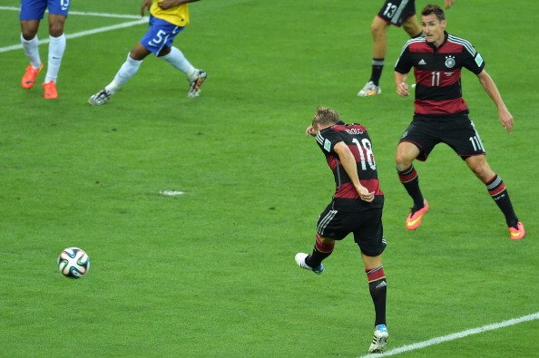 Kroos-1 6