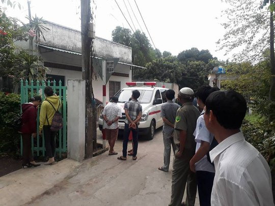 Bình Dương: Cán bộ sở chết trong tư thế treo cổ - Ảnh 1.