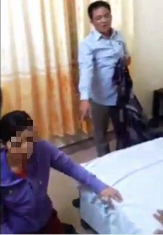 Chồng bắt quả tang vợ trong nhà nghỉ cùng Trưởng công an xã - Ảnh 2.