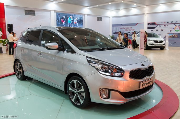 VNF-bang-gia-xe-Kia-than-6-2018(1)1 5