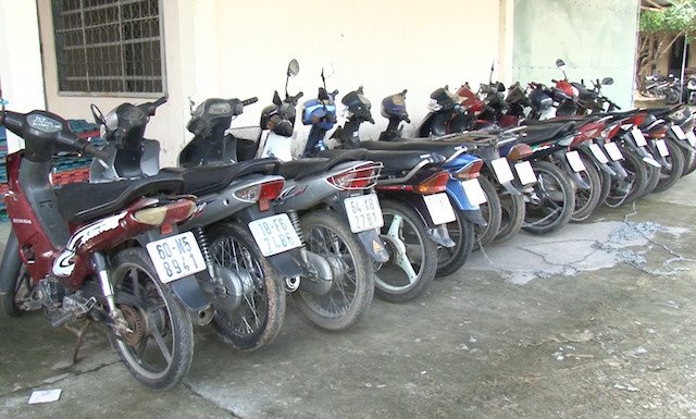 Canh sat lien tuc bat cac diem co bac o mien Tay hinh anh 2