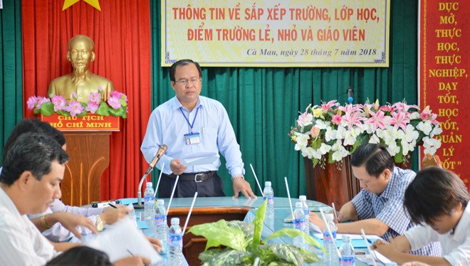 Ca Mau cat hop dong hon 1.400 giao vien hinh anh 1