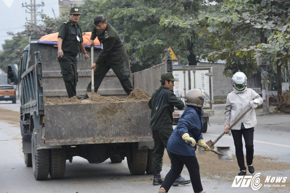 24992756_1592874150792733_1103967183_o 3