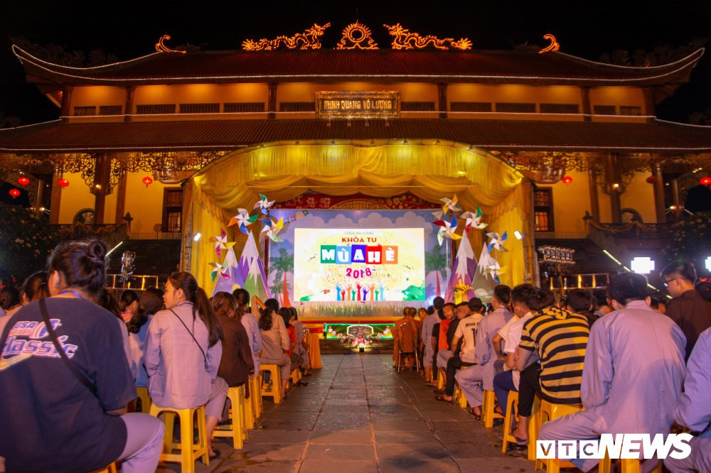 35196953_2056516014586359_1807530900552941568_n