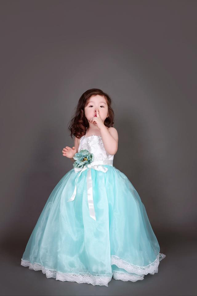 Elly Trần chia sẻ 'hiệu ứng Cadie, Alfie' và nhầm lẫn về quan niệm 'săn Tây' để có con lai