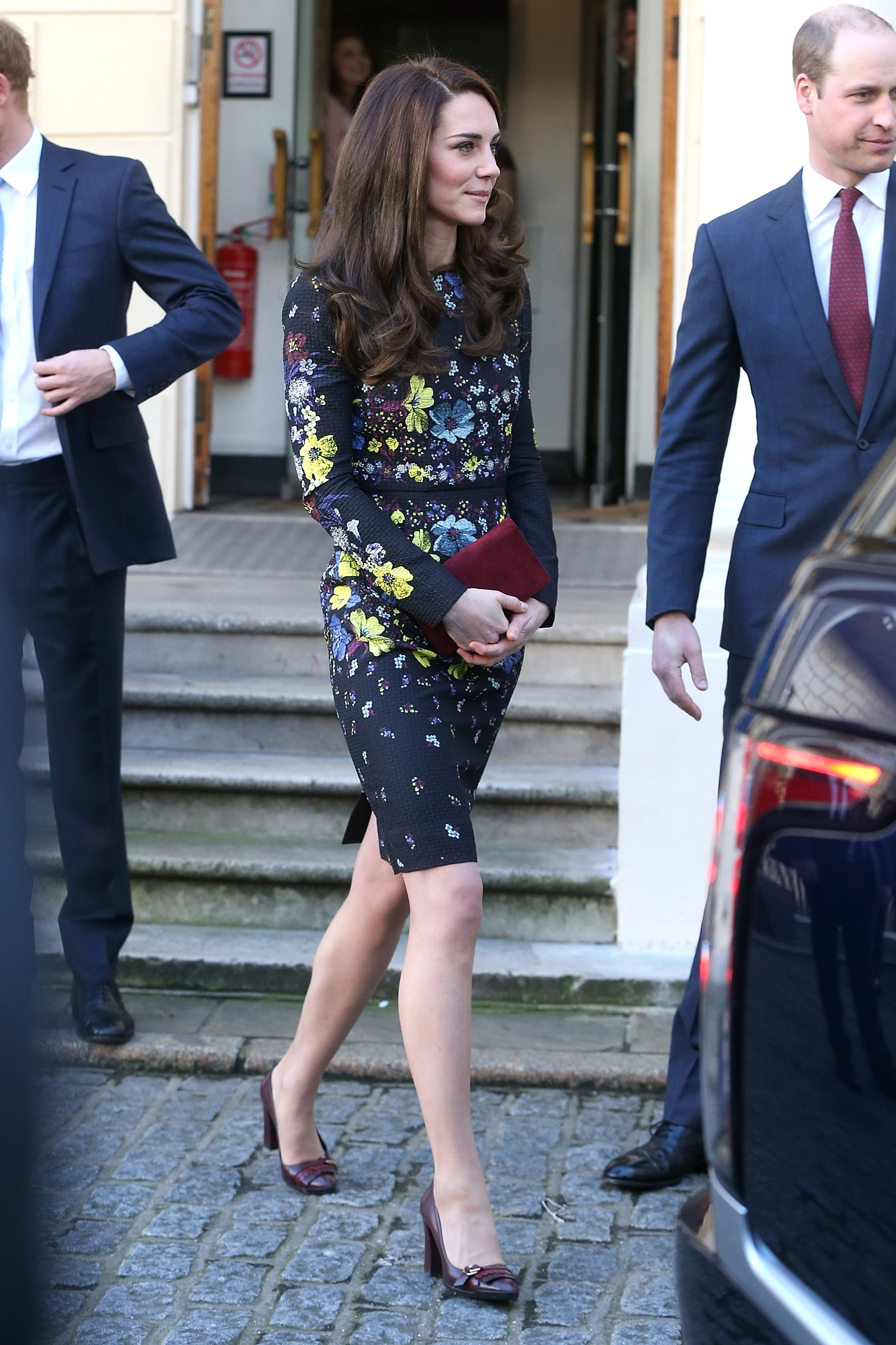 Chuyện cổ tích của Kate Middleton: Từ cô sinh viên giản dị đến Công nương được yêu thích nhất