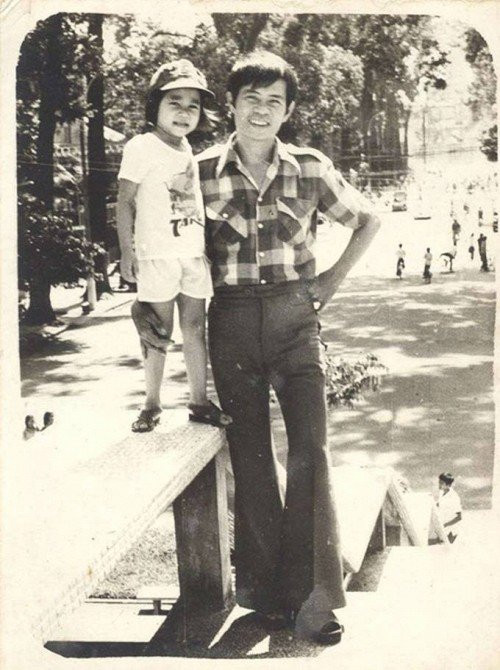 Thử tài đoán tên sao Việt qua loạt ảnh thời 'cởi truồng tắm mưa'