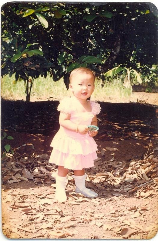 Thử tài đoán tên sao Việt qua loạt ảnh thời 'cởi truồng tắm mưa'