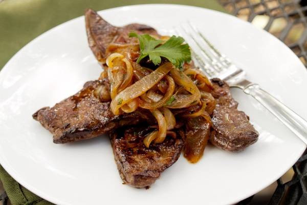 Hàng nghìn bà mẹ có quan niệm sai lầm: “Thương con cho ăn tiết, giết con cho ăn gan” - ảnh 2