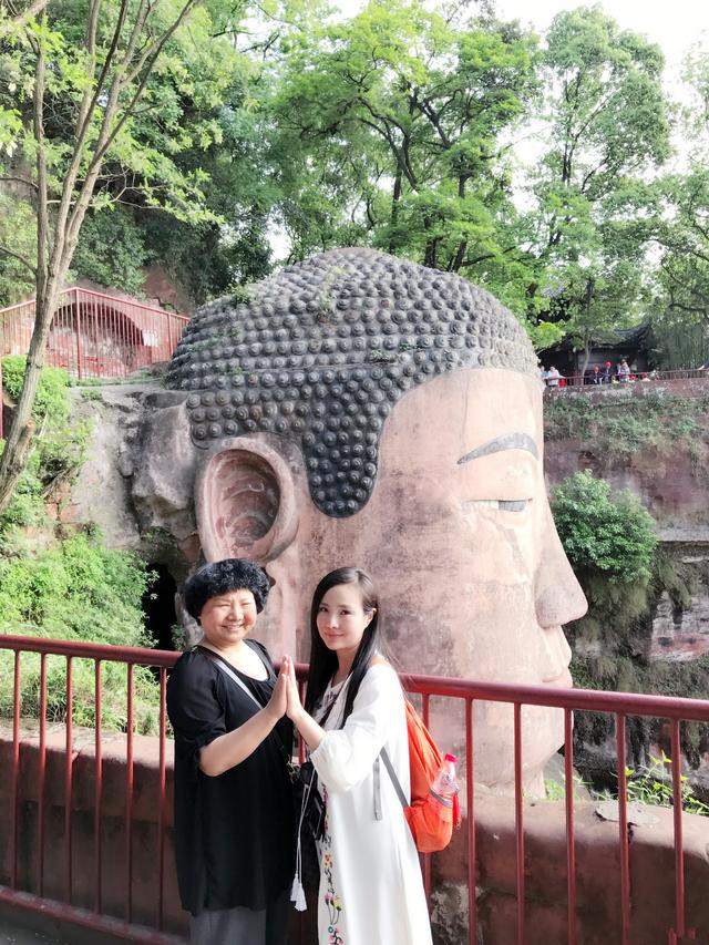 Bất ngờ với hình ảnh khác lạ của Can Lộ Lộ sau thời gian 'ở ẩn'