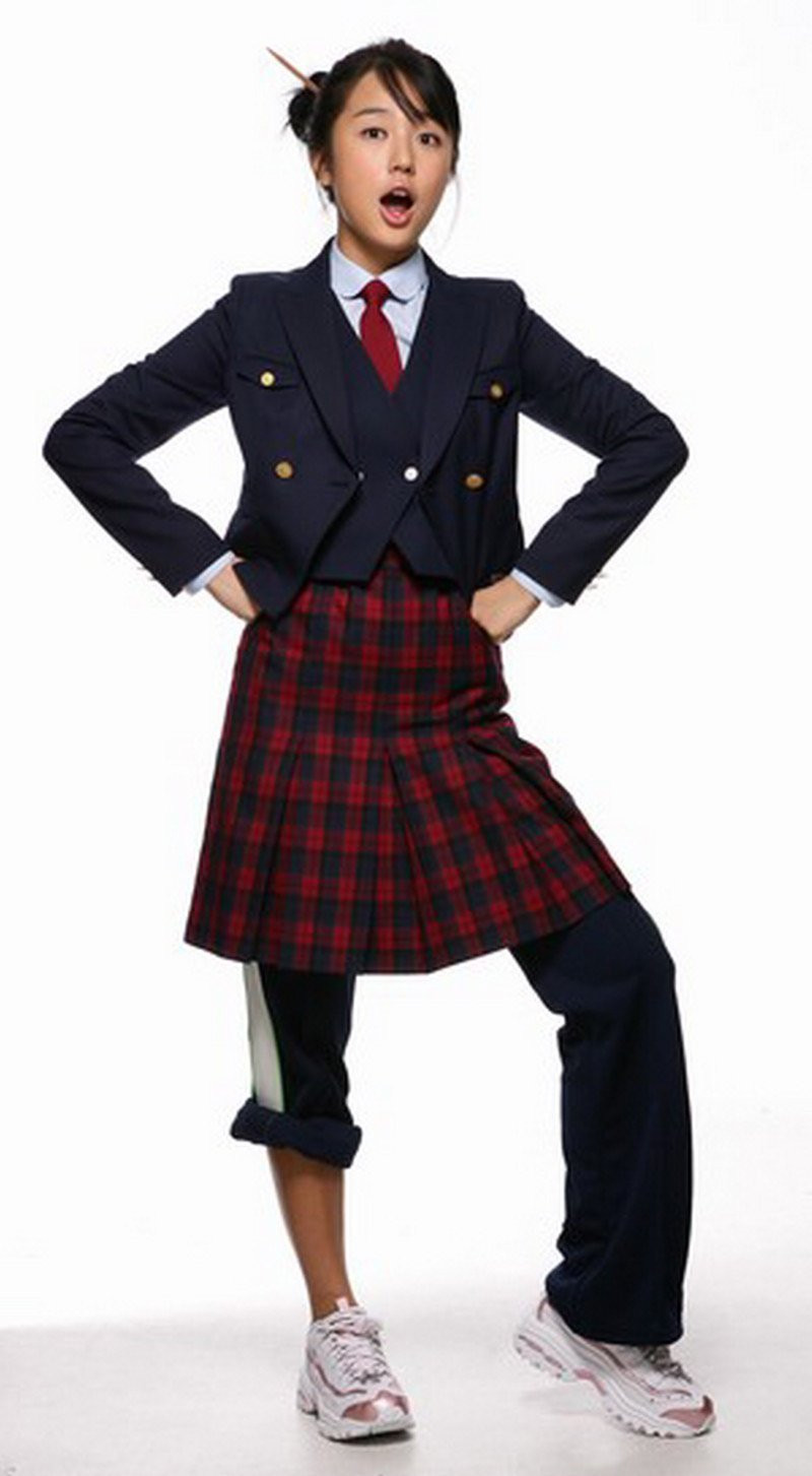 'Thái tử phi' phim Goong ngày ấy, bây giờ ra sao?