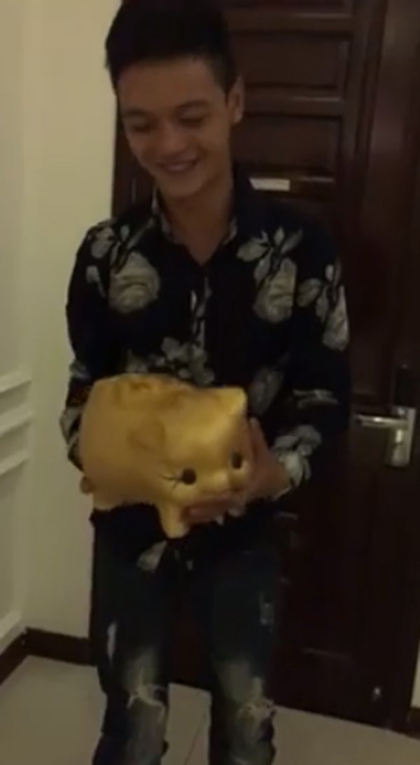 Những màn ''đập heo'' trăm triệu tặng vợ khiến dân tình lóa con mắt