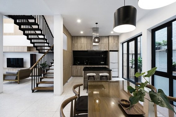 Thiết kế độc đáo giúp ngôi nhà quanh năm thoáng mát, ngập tràn ánh sáng