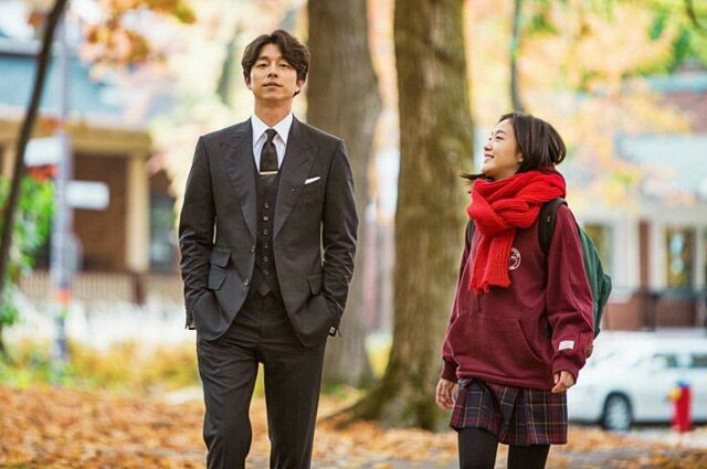 'Xiêu lòng' khi ngắm các đồng hoa tuyệt đẹp nổi tiếng trên thế giới