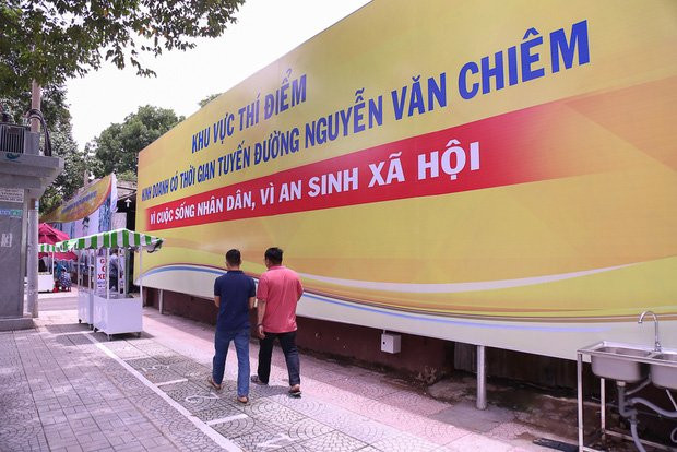 Chính thức khai trương phố hàng rong đầu tiên tại quận 1, TPHCM