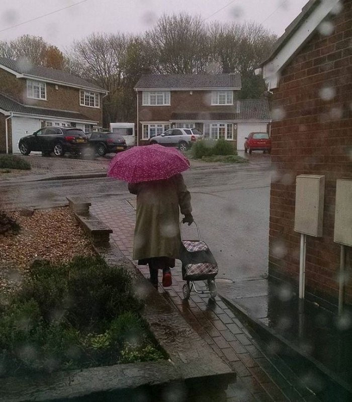 Cụ ông trở thành 'người chồng tuyệt vời nhất Instagram' bởi loạt ảnh 'vợ là nhất'