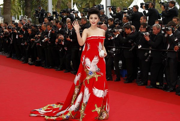 Nhìn lại chuyện tình ngọt ngào của Phạm Băng Băng và Lý Thần