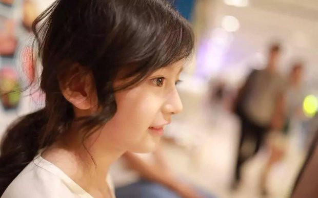 Tan chảy trước vẻ đẹp như thiên thần của 'tiểu mỹ nhân' Trung Hoa