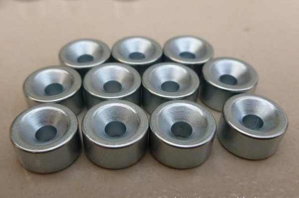 Vứt ngay những món đồ chơi này nếu không muốn con bạn gặp họa