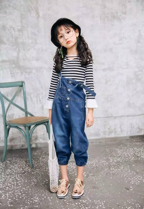 Tan chảy trước vẻ đẹp như thiên thần của 'tiểu mỹ nhân' Trung Hoa