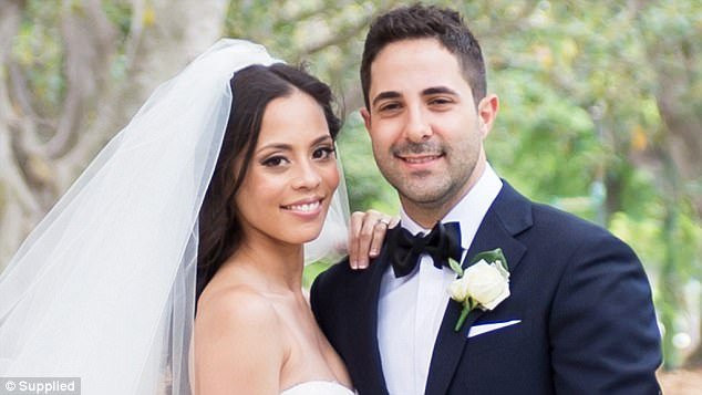 Bật khóc trước nhật ký sảy thai đẫm nước mắt của người mẹ trẻ