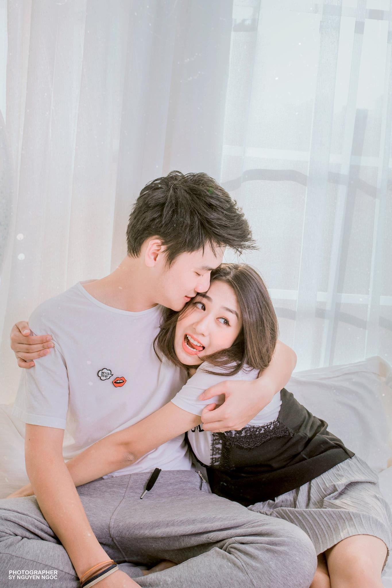 3 gia đình trẻ 'cả nhà đều đẹp' nổi tiếng trên mạng xã hội