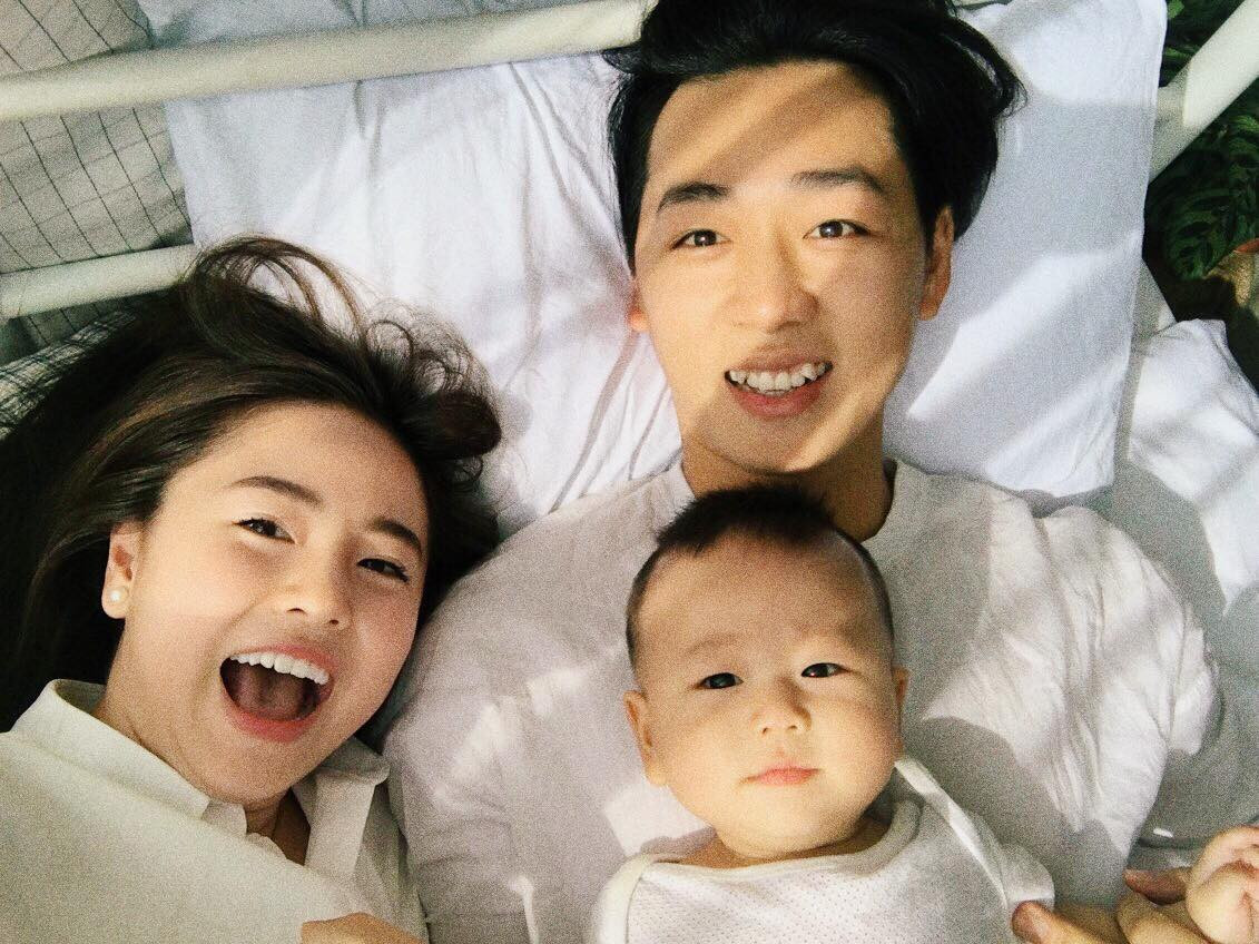 3 gia đình trẻ 'cả nhà đều đẹp' nổi tiếng trên mạng xã hội