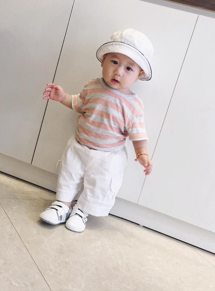 3 gia đình trẻ 'cả nhà đều đẹp' nổi tiếng trên mạng xã hội