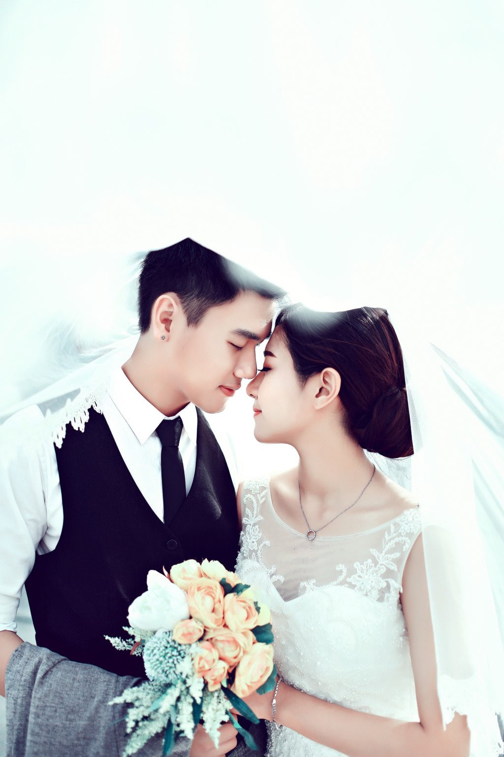 3 gia đình trẻ 'cả nhà đều đẹp' nổi tiếng trên mạng xã hội