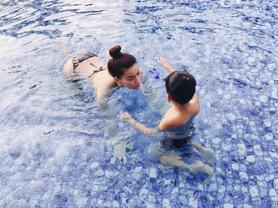 Đàm Vĩnh Hưng tất bật chạy show, Hồ Ngọc Hà nghỉ dưỡng cùng Kim Lý dịp nghỉ lễ