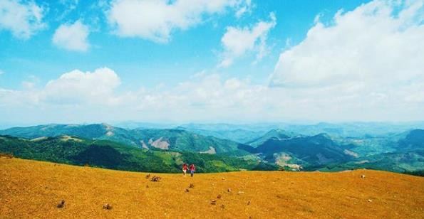 Du lịch những địa điểm hot nhất miền Bắc cuối dịp hè