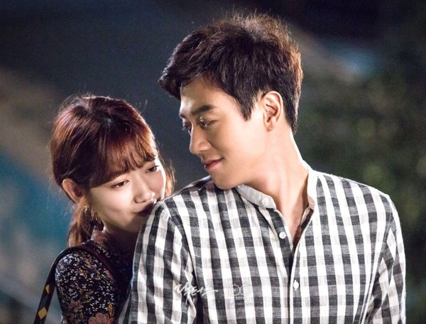 Những 'ông chú' U40 gây sốt của điện ảnh Hàn Quốc bởi 'trẻ mãi không chịu già'