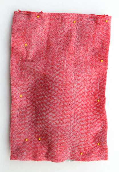 Mẹ khéo tay làm gối ôm hình cáo đỏ siêu đáng yêu tặng bé