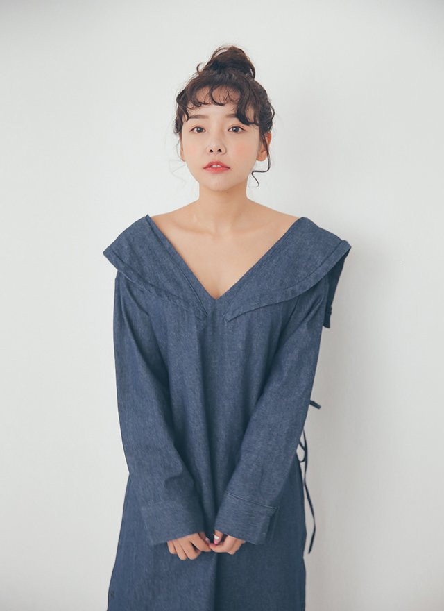 Mẹo chọn trang phục giúp cô nàng có vòng 1 đẫy đà không lo sợ 'lộ hàng'