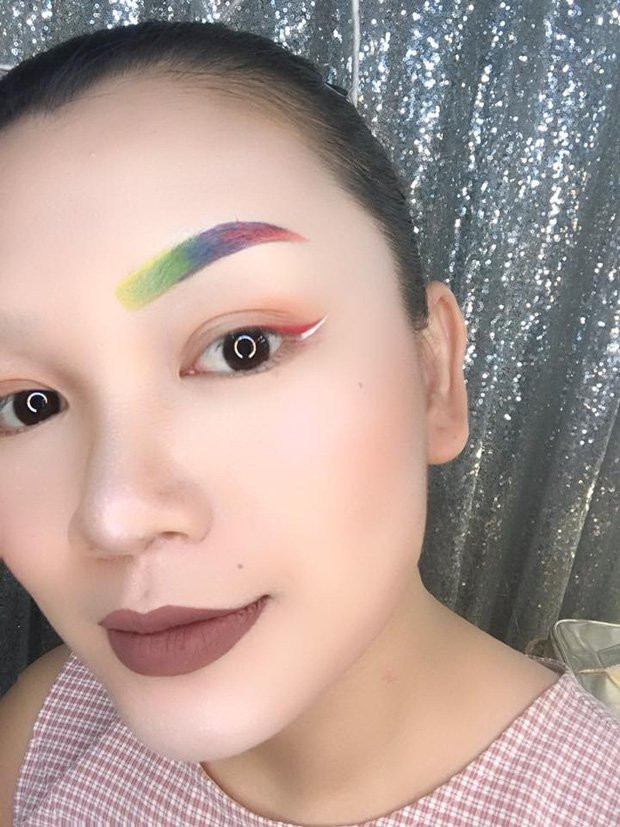 'Chết khiếp' ngắm những bộ chân mày thể hiện sự sáng tạo của chị em