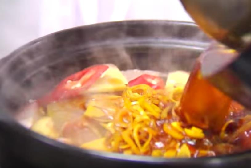 Cách làm cá trắm kho riềng 'chuẩn vị mẹ nấu' đậm đà khó quên