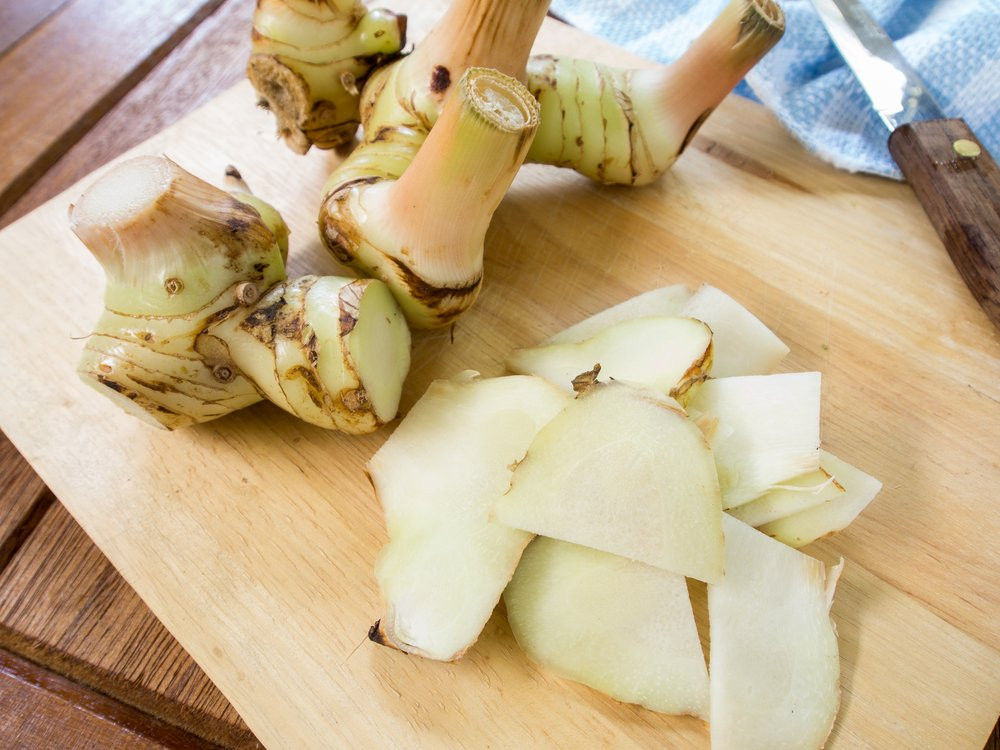 Cách làm cá trắm kho riềng 'chuẩn vị mẹ nấu' đậm đà khó quên