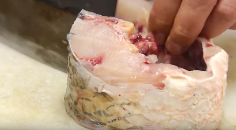 Cách làm cá trắm kho riềng 'chuẩn vị mẹ nấu' đậm đà khó quên