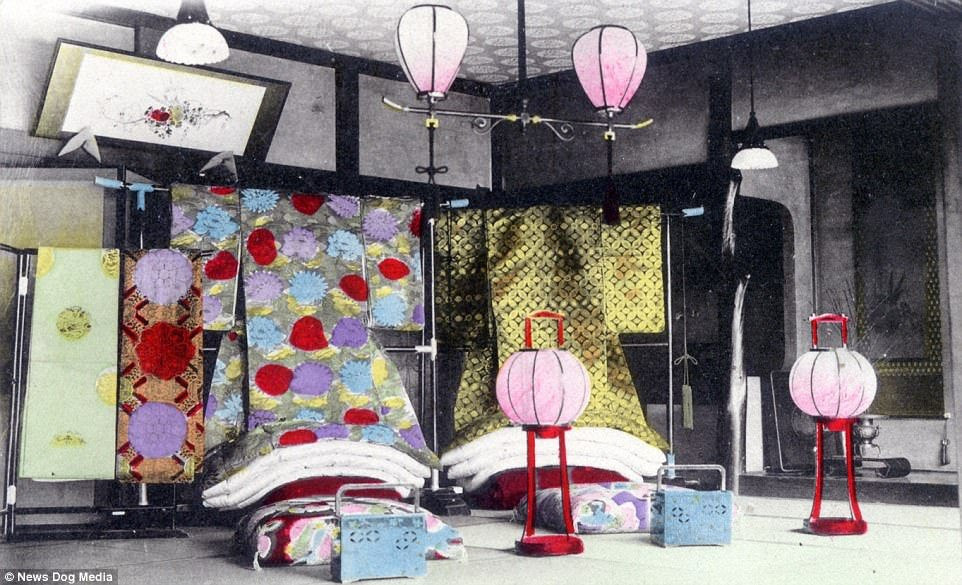 Bộ ảnh cực chân thật về cuộc sống của kĩ nữ Nhật thời xưa