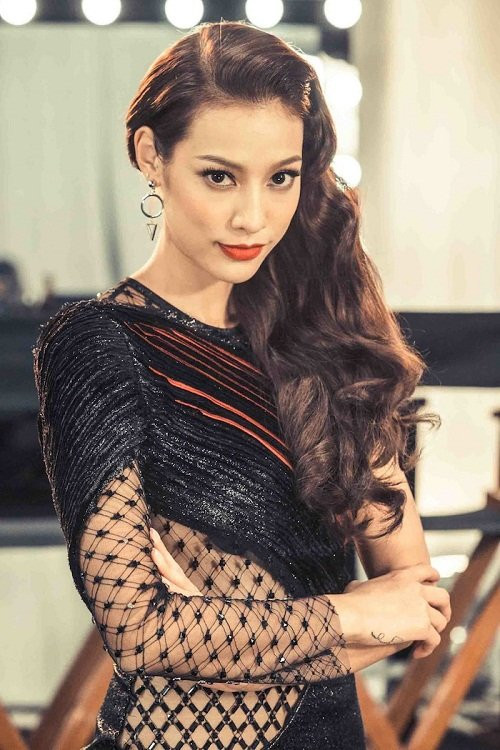 Học Lily Nguyễn cách khắc phục nhược điểm 'đùi đá tảng' bằng cách đơn giản không ngờ