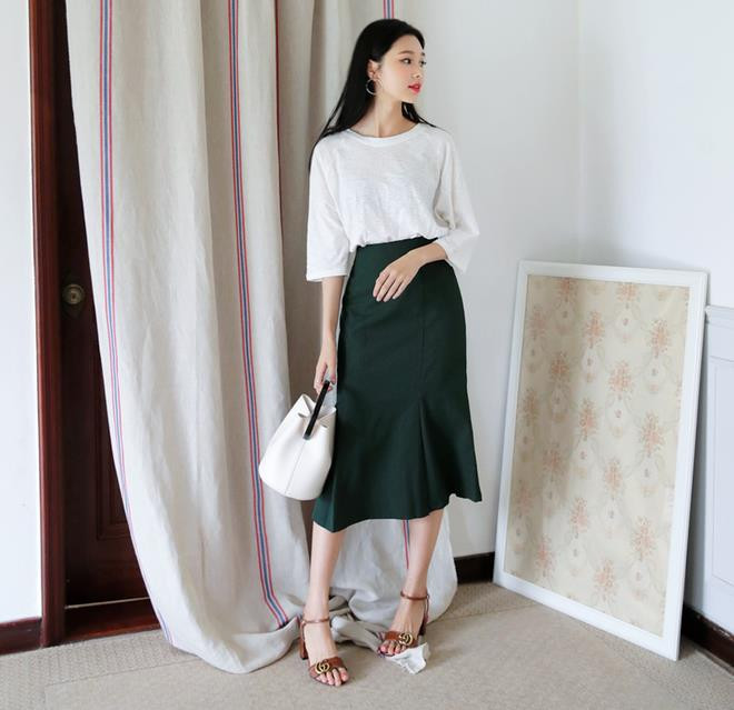 Mắt ánh kim, môi son nhòe chính là xu hướng làm đẹp của chị em mùa thu này