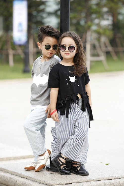 Xao xuyến con tim với bé mẫu nhí 5 tuổi xinh đẹp tựa thiên thần