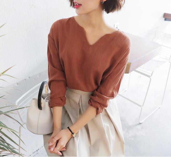 Mắt ánh kim, môi son nhòe chính là xu hướng làm đẹp của chị em mùa thu này