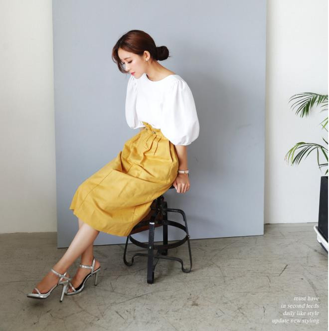 Mắt ánh kim, môi son nhòe chính là xu hướng làm đẹp của chị em mùa thu này